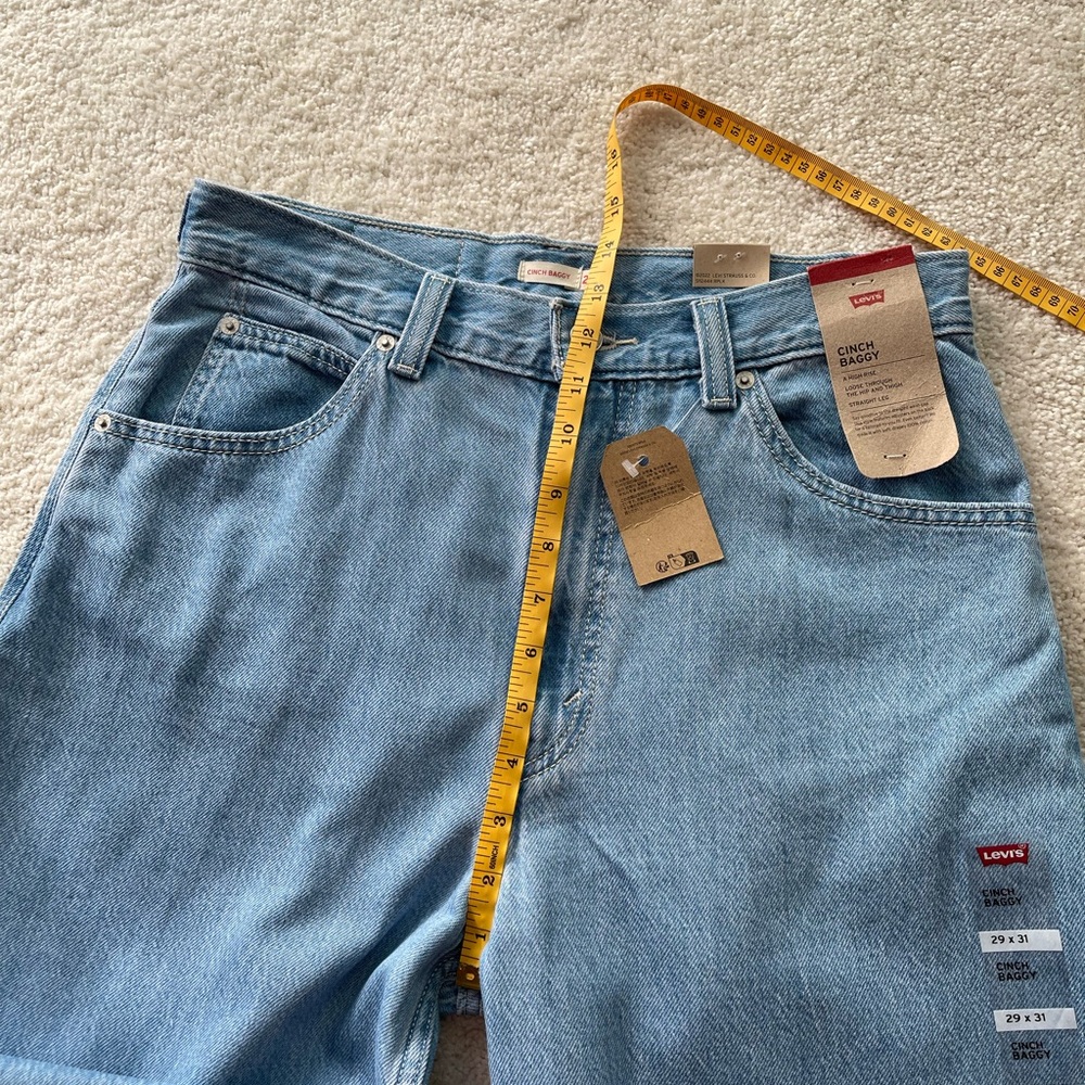 NWT Levi's Cinch Baggy High Rise Women's Jeans Size 29/31 - Picture 9 of 13